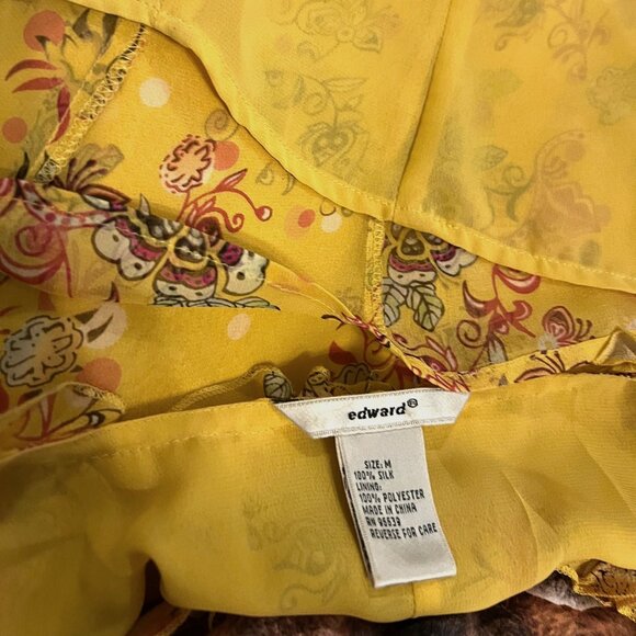 Edward Vintage Women's 100% Silk Floral Sleeveless Ruffle Top Button Up-V Neck M - Picture 8 of 15